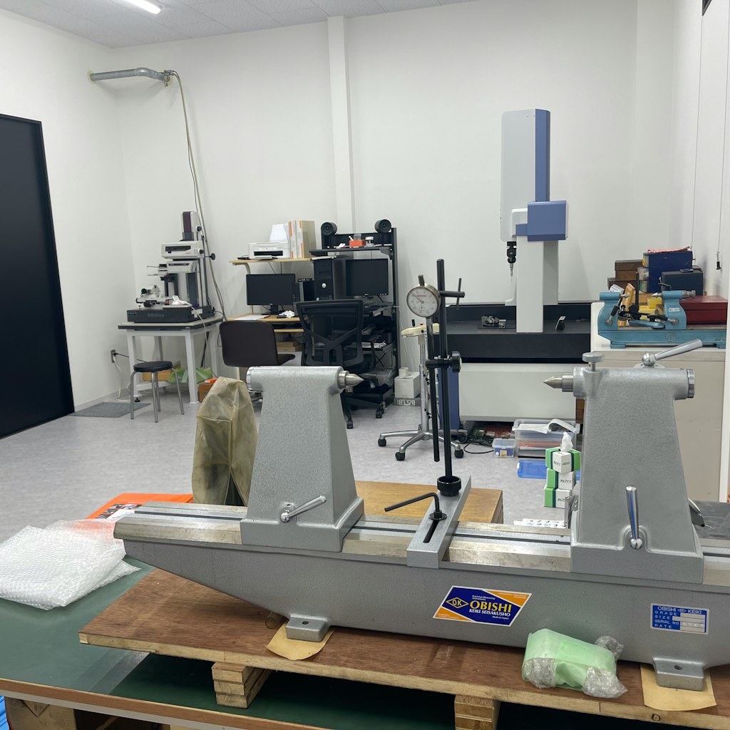 MITUTOYO CRYSTA-APEX C574